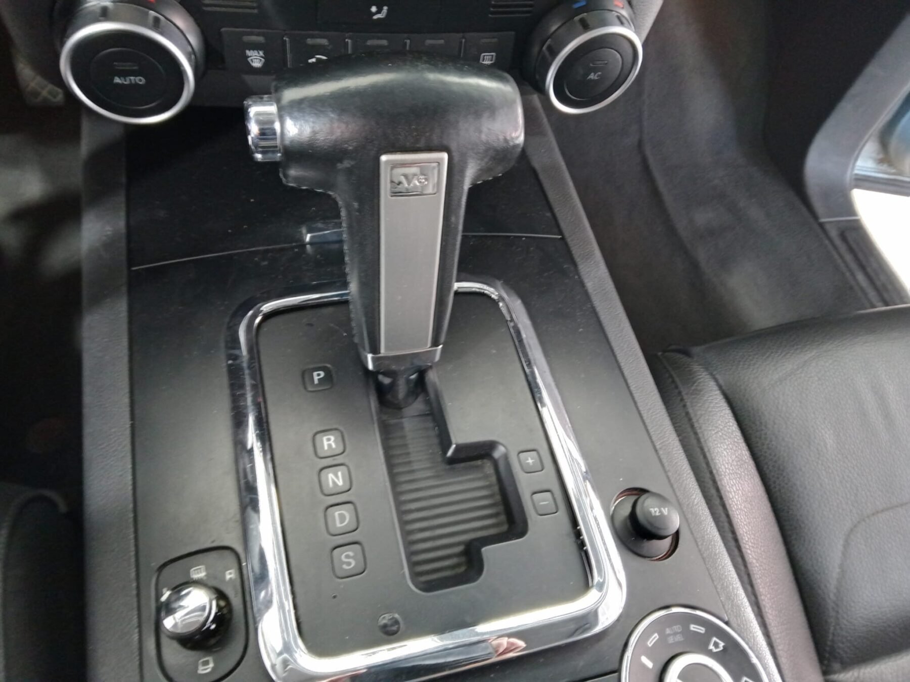 VOLKSWAGEN TOUAREG 3.0 tdi v6