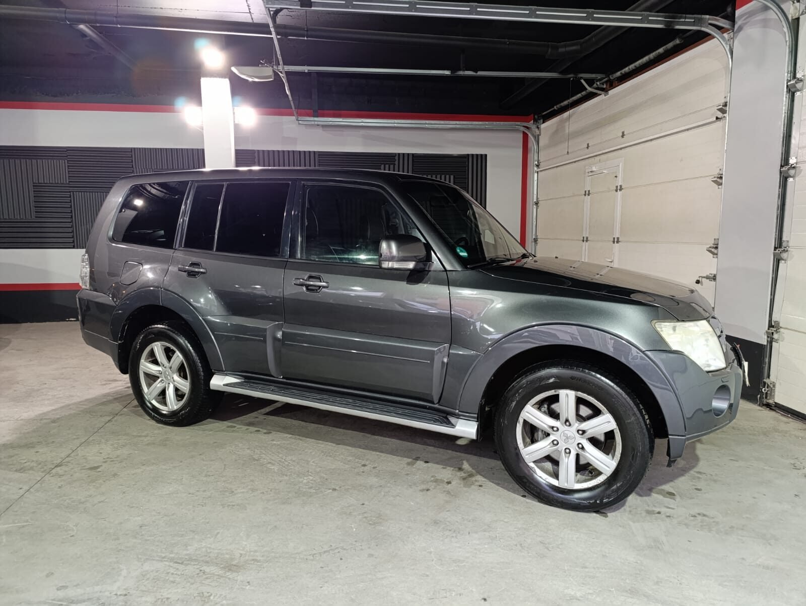 MITSUBISHI Montero 3.2 DID INTENSE 