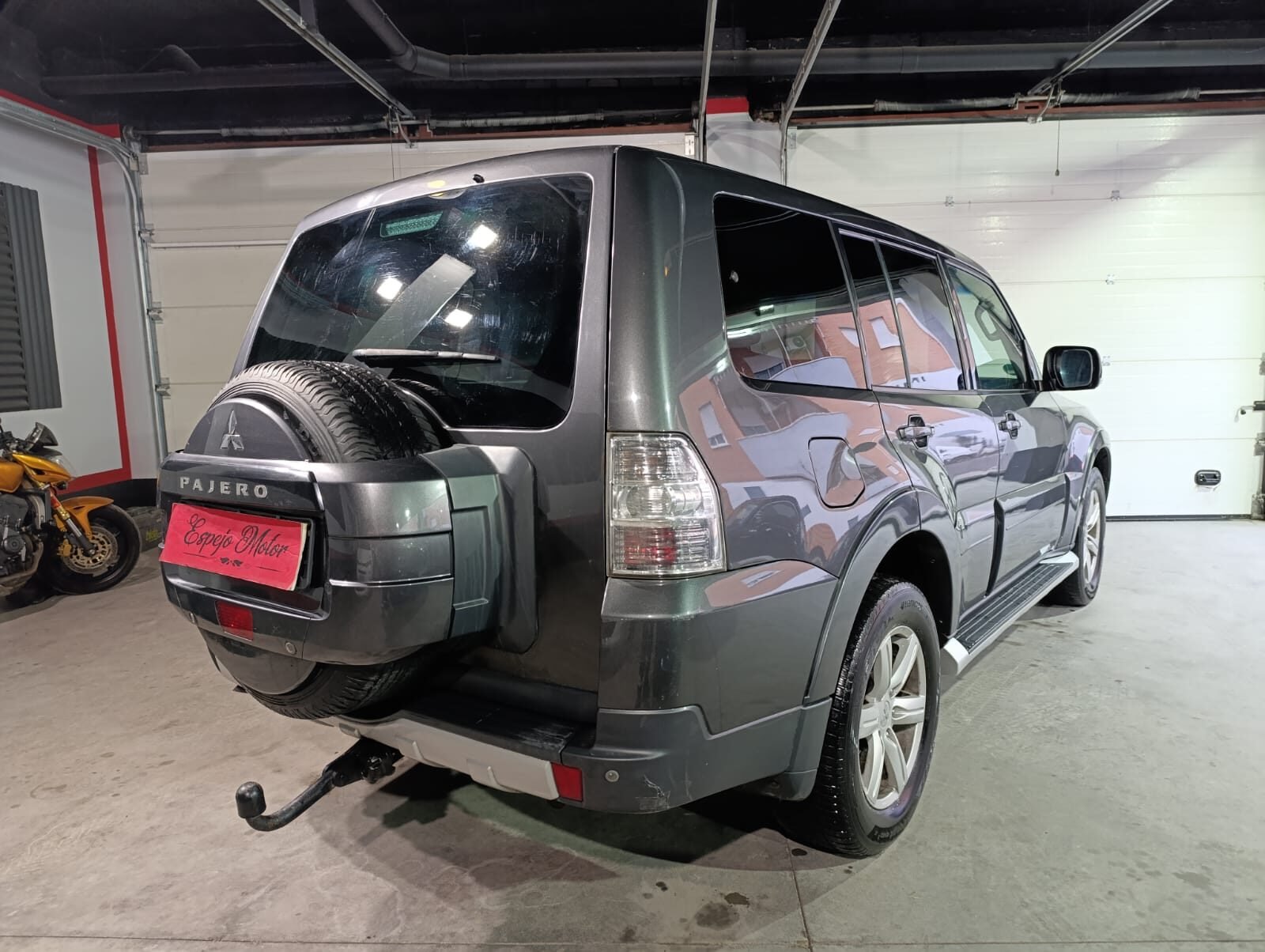 MITSUBISHI Montero 3.2 DID INTENSE 