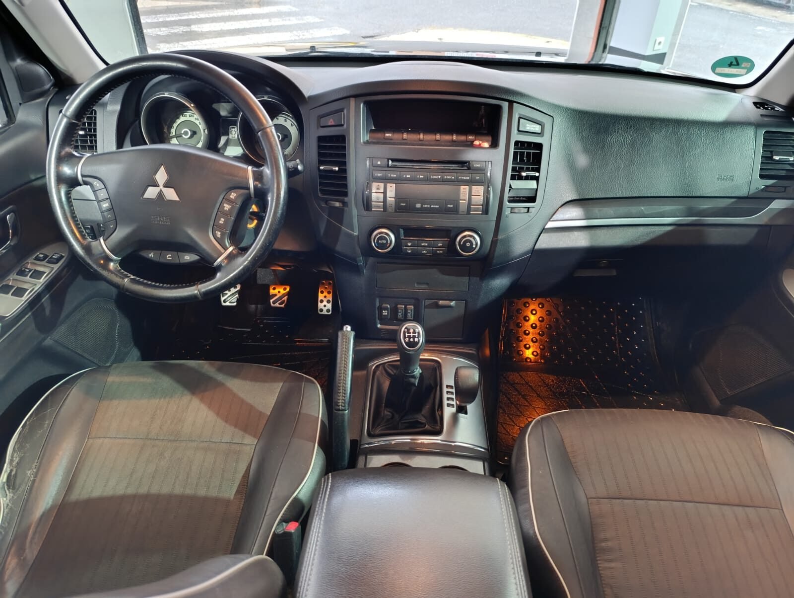 MITSUBISHI Montero 3.2 DID INTENSE 