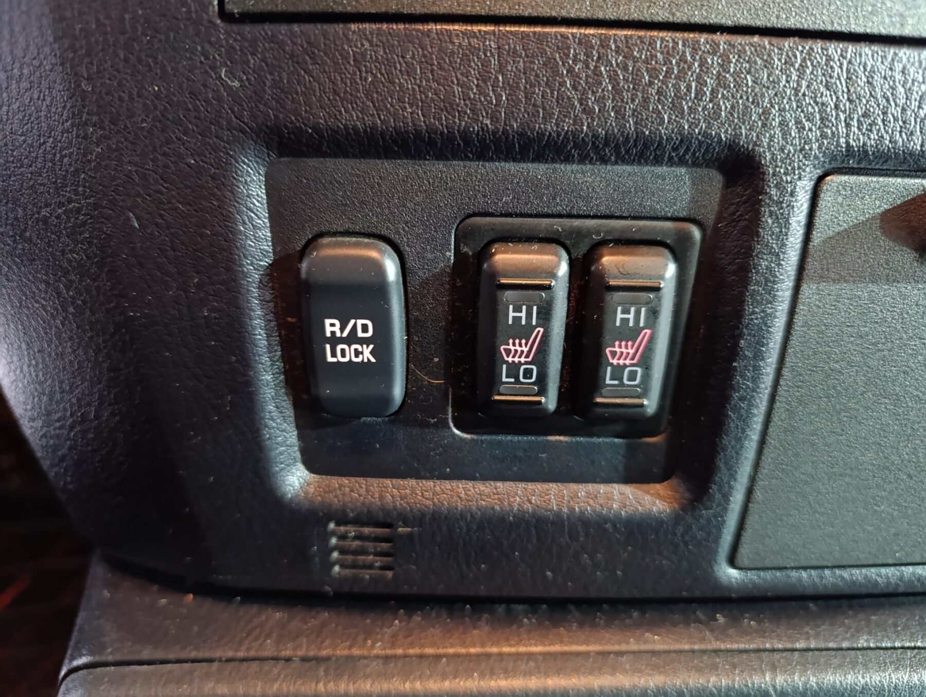 MITSUBISHI Montero 3.2 DID INTENSE 