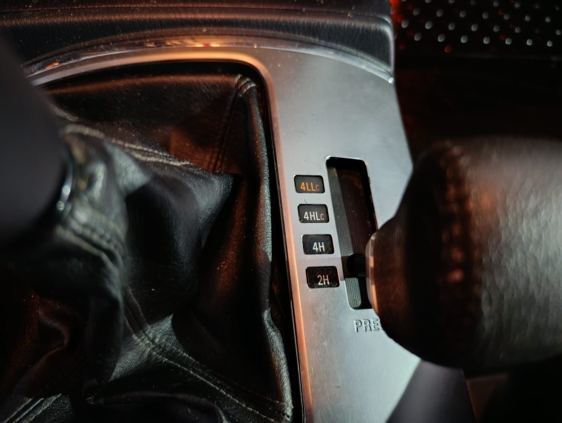 MITSUBISHI Montero 3.2 DID INTENSE 