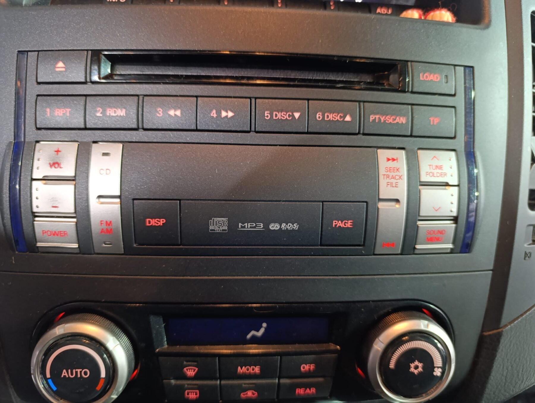 MITSUBISHI Montero 3.2 DID INTENSE 