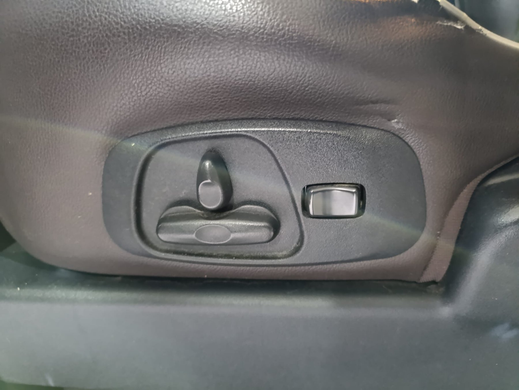 MITSUBISHI Montero 3.2 DID INTENSE 