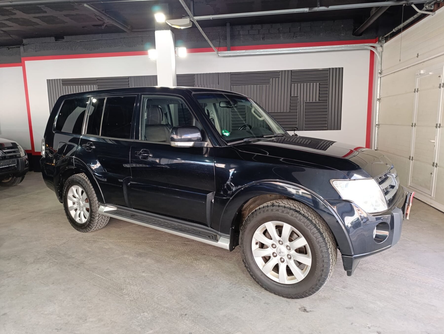 MITSUBISHI Montero 3.2 DID INTENSE 