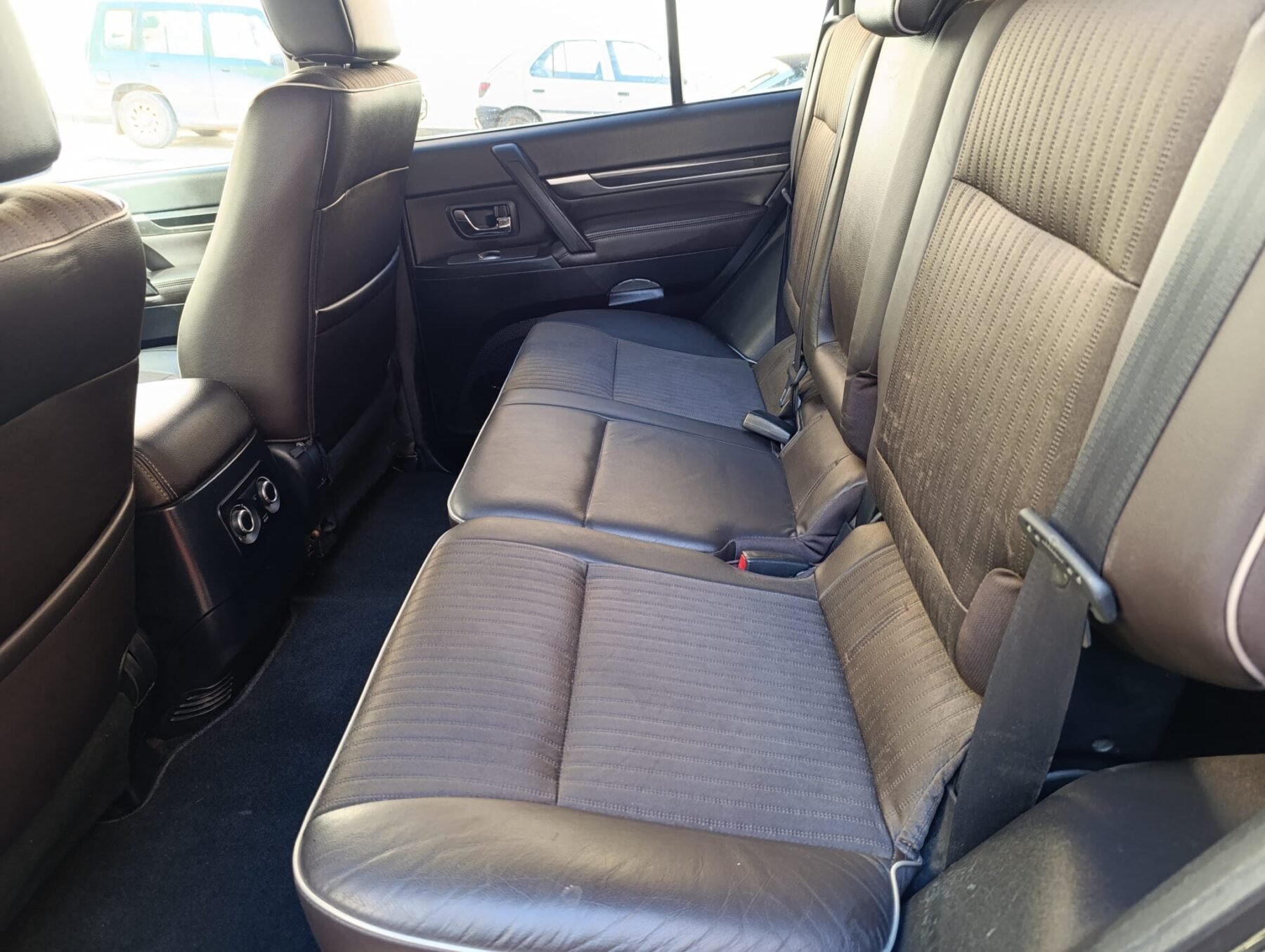 MITSUBISHI Montero 3.2 DID INTENSE 