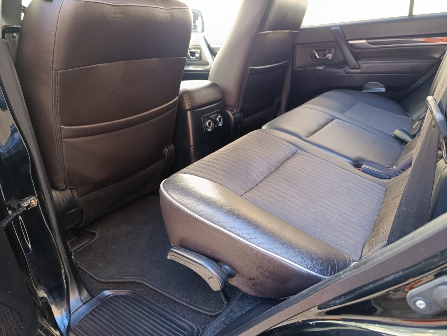 MITSUBISHI Montero 3.2 DID INTENSE 