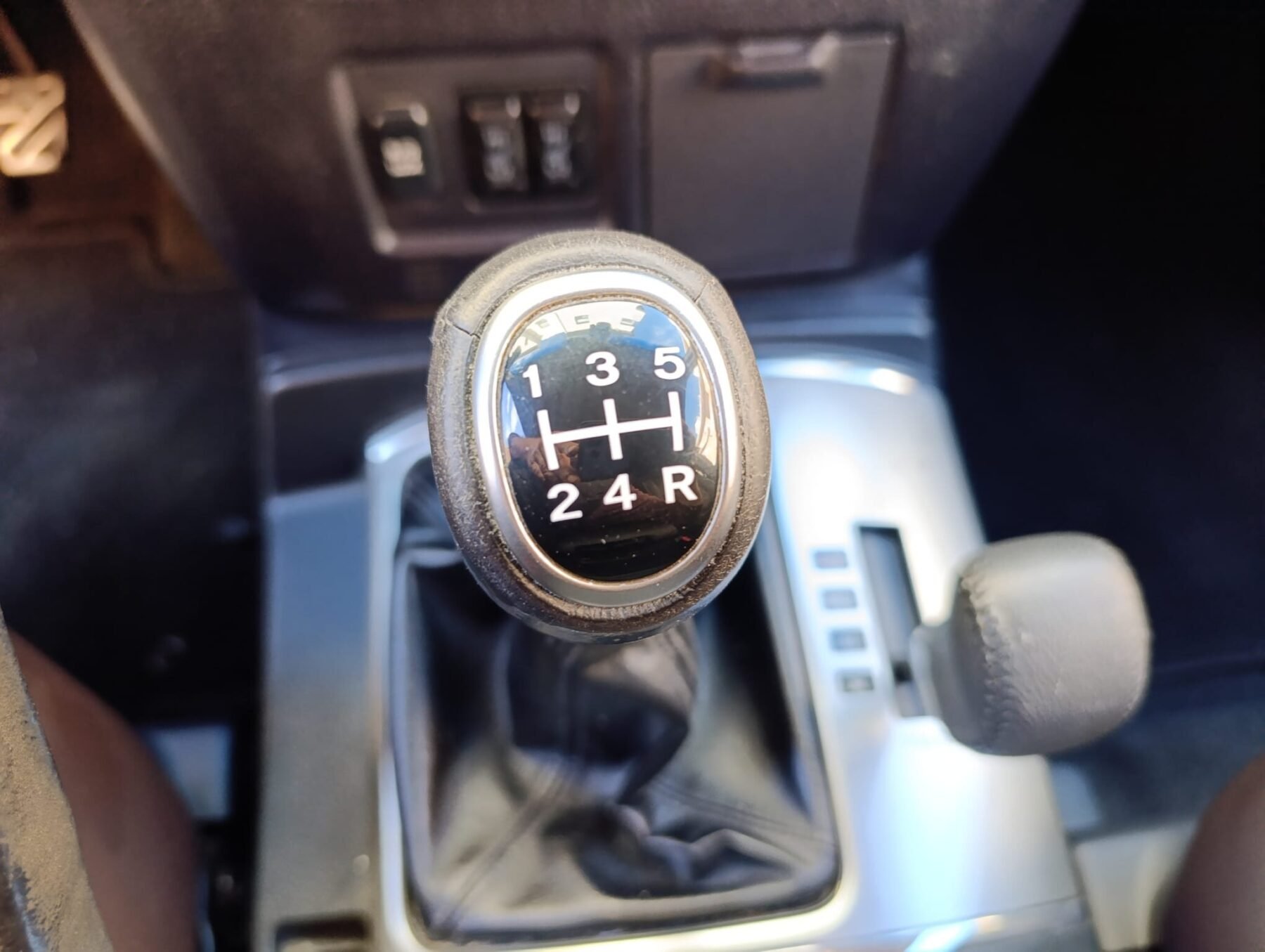 MITSUBISHI Montero 3.2 DID INTENSE 