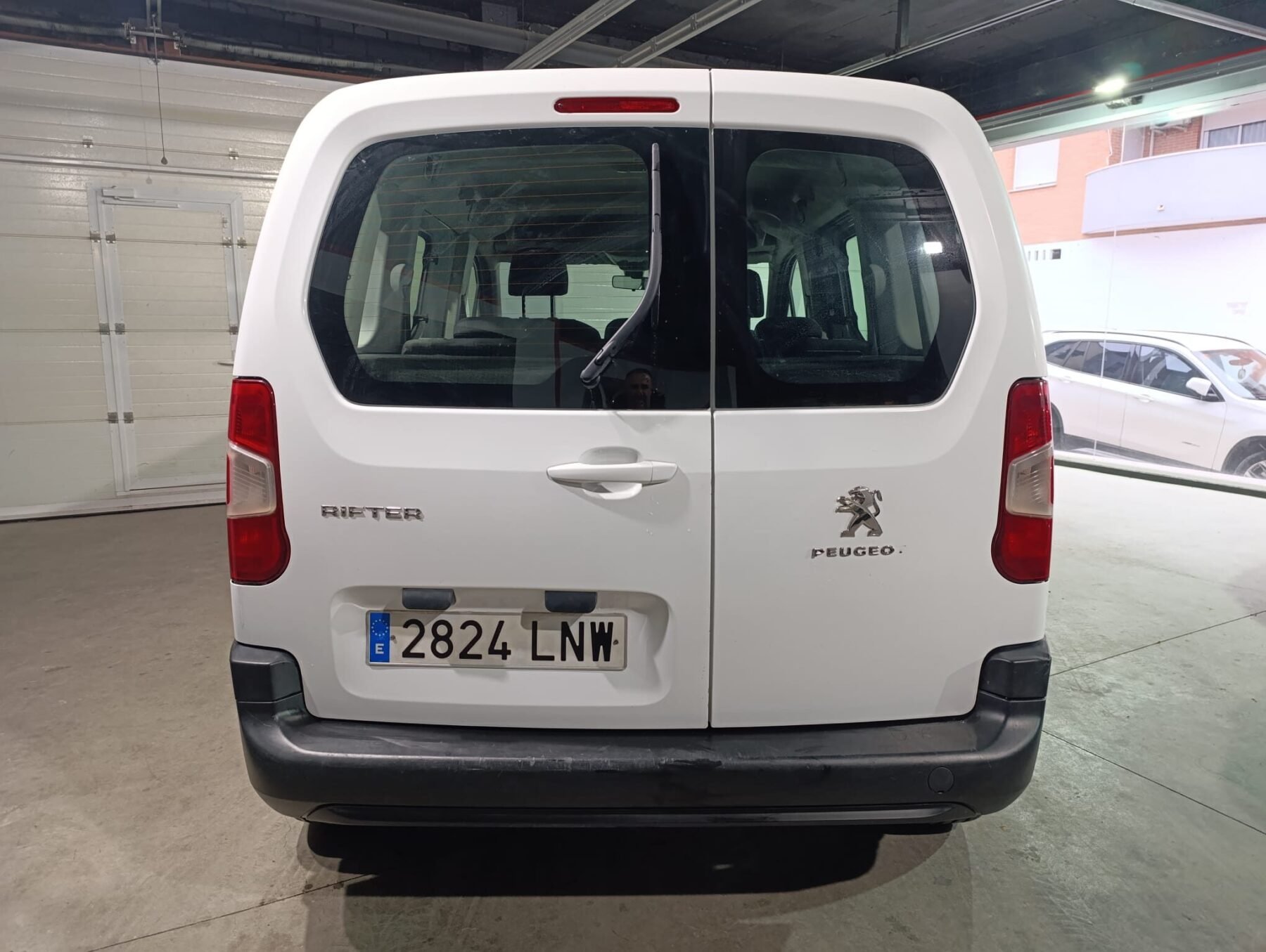 PEUGEOT Rifter 100 cv 6 velocidades 