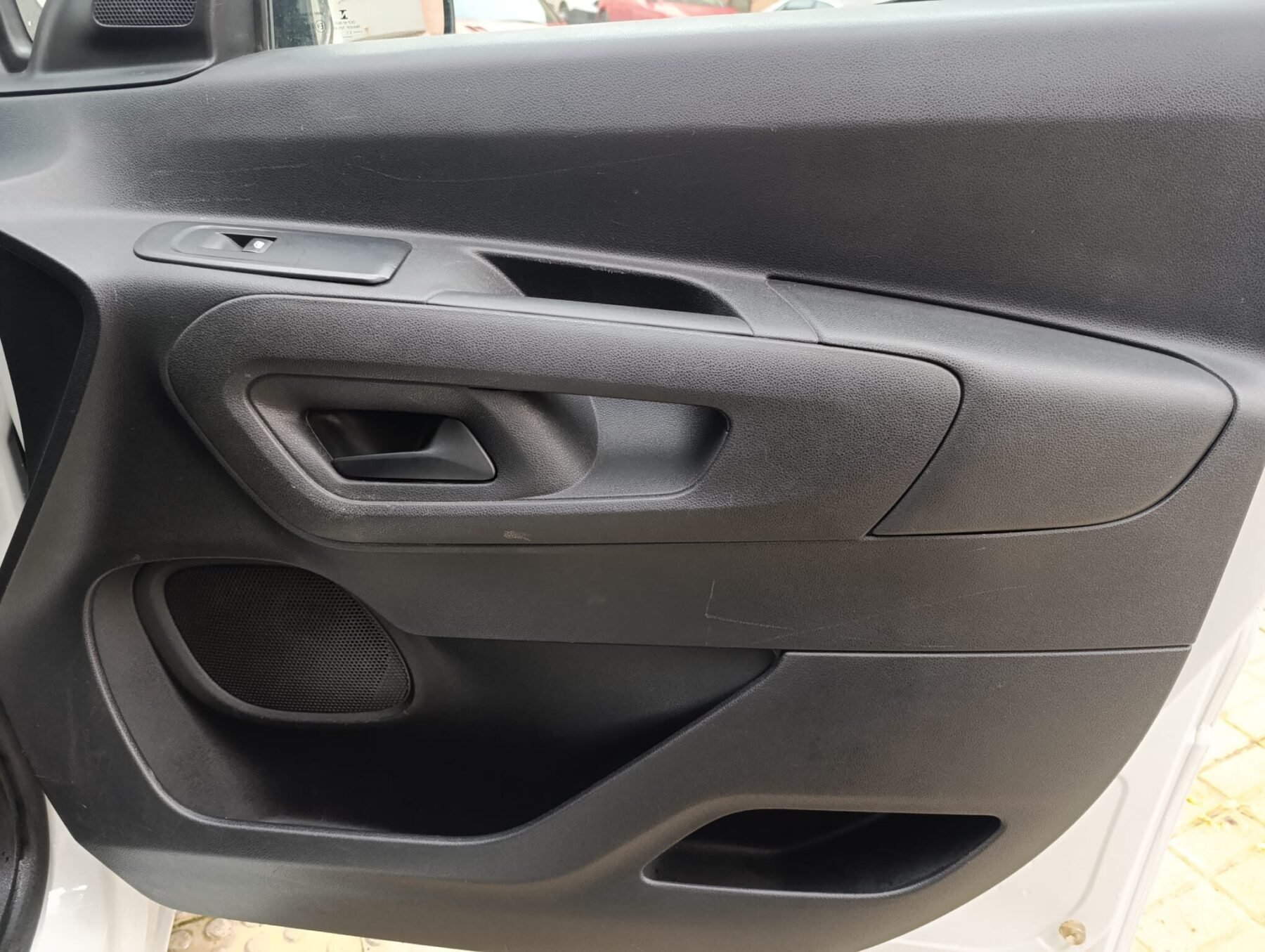 PEUGEOT Rifter 100 cv 6 velocidades 