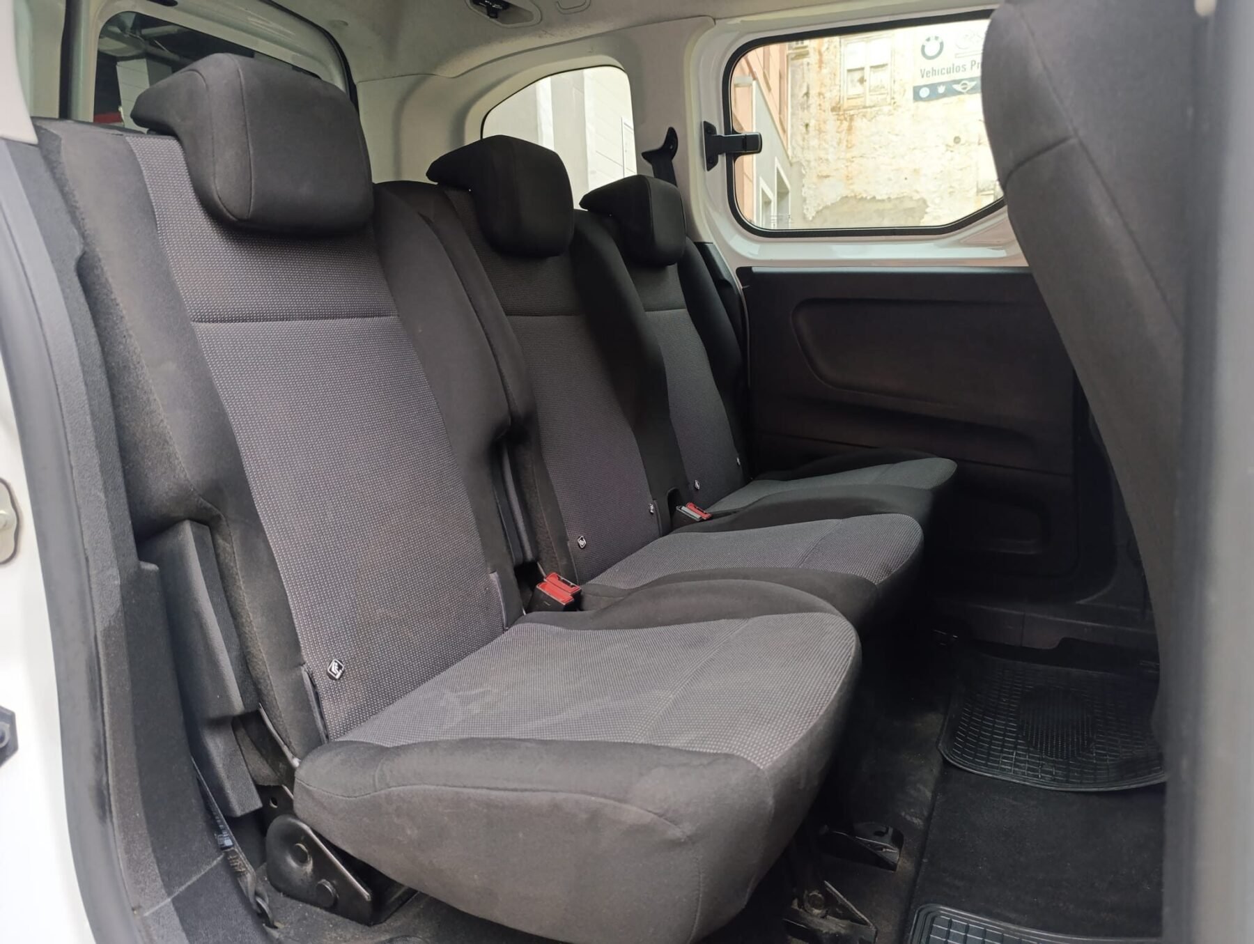 PEUGEOT Rifter 100 cv 6 velocidades 