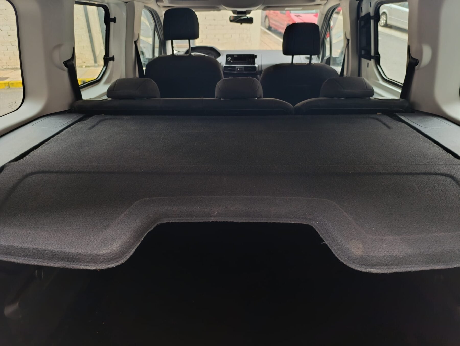 PEUGEOT Rifter 100 cv 6 velocidades 