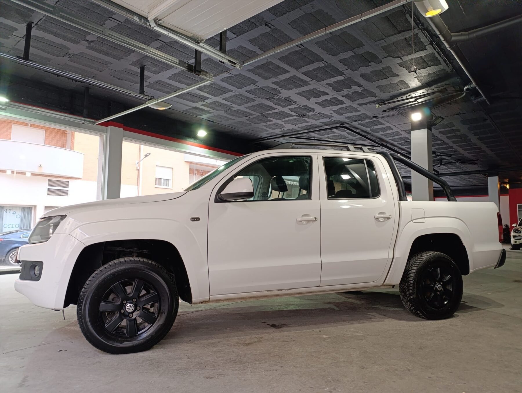 VOLKSWAGEN Amarok 2.0 tdi 4x2