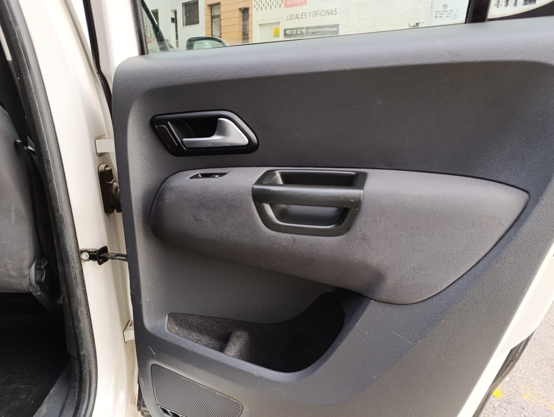 VOLKSWAGEN Amarok 2.0 tdi 4x2