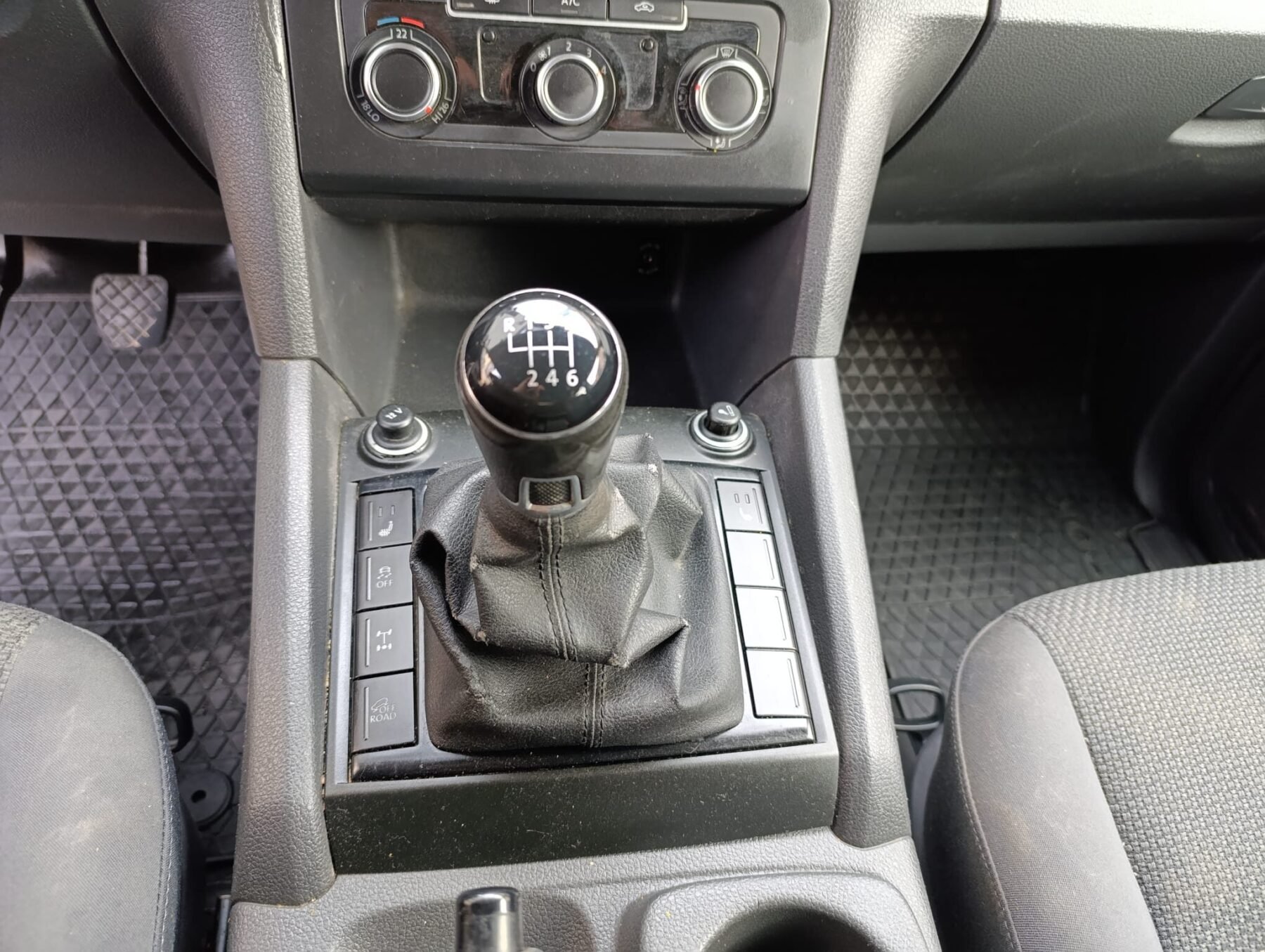 VOLKSWAGEN Amarok 2.0 tdi 4x2