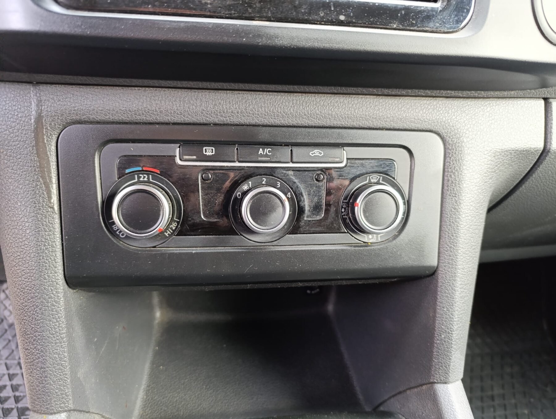 VOLKSWAGEN Amarok 2.0 tdi 4x2